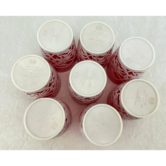 Vintage 70s tumblers, KH Hong Kong red plastic tumblers, filigree sleeves - Picture 7 of 10